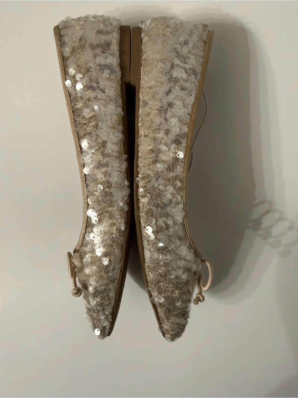 REPORT Sequin Pointed Toe Ballet Flats with Bow NWOT Women's Size 7.5